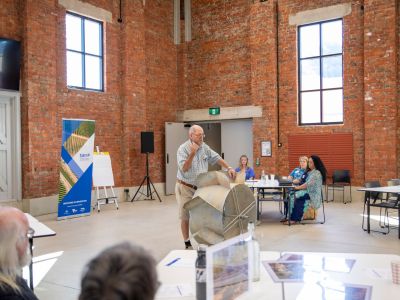 Richard Wells sharing information about the Dethridge wheel 